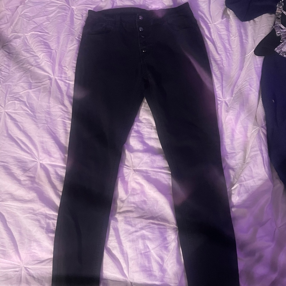 5 bottom up black jeans